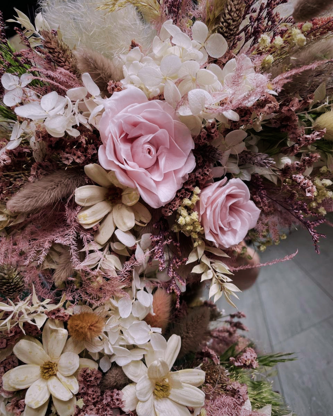 Purple Dried Flower Mirror Garland