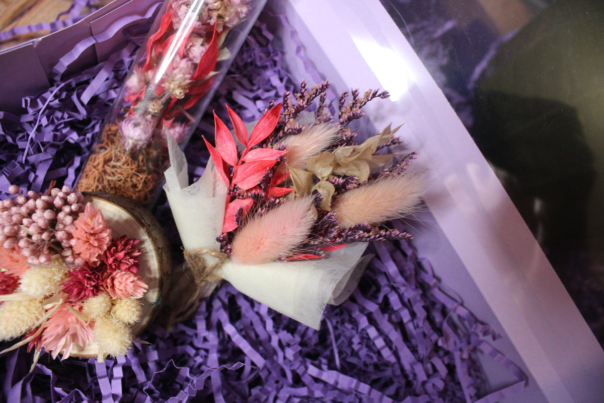 Dried Flower Gift Box
