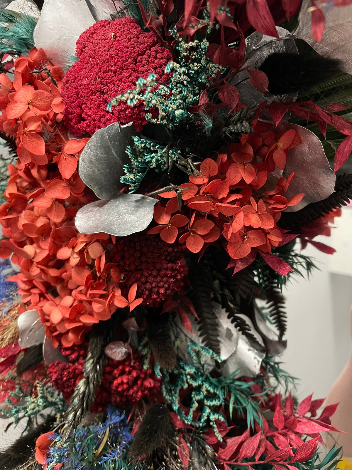 Fantasy Dried Flower Mirror Garland