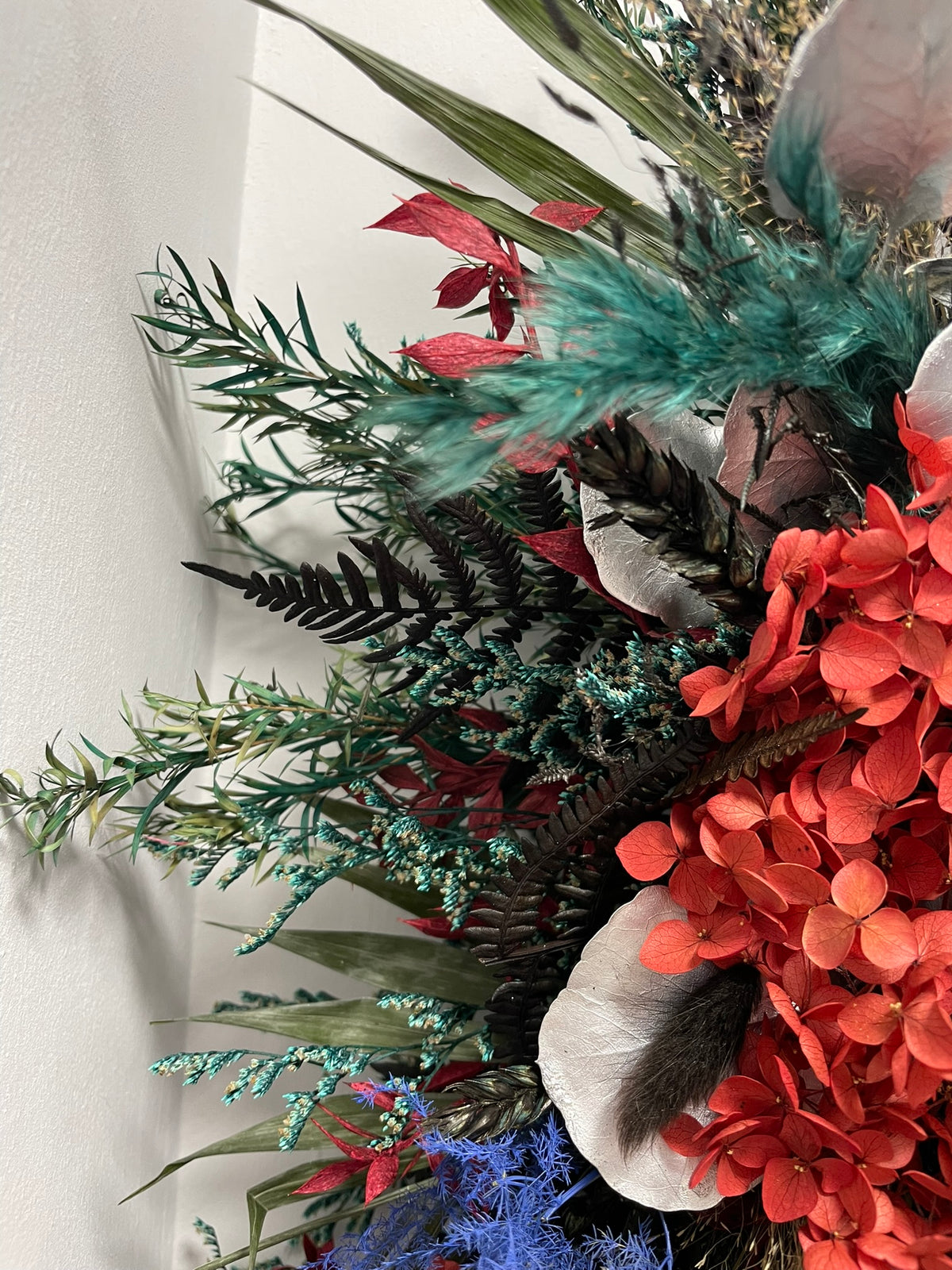 Fantasy Dried Flower Mirror Garland