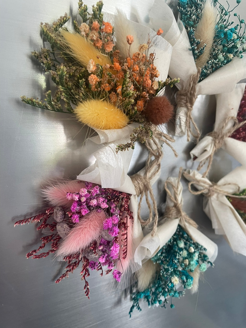 Dried flower magnet