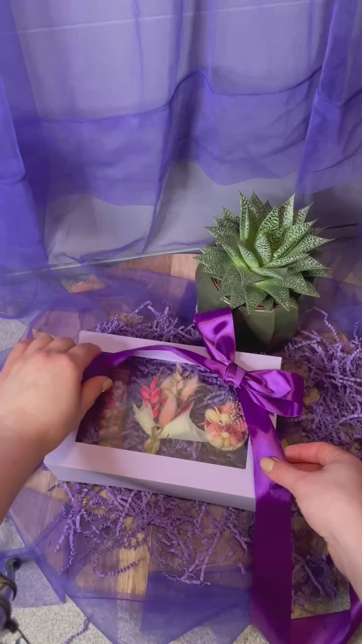 Dried Flower Gift Box